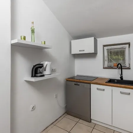 Lejlighed Beautiful In With Wifi Bribir (Primorje-Gorski Kotar)